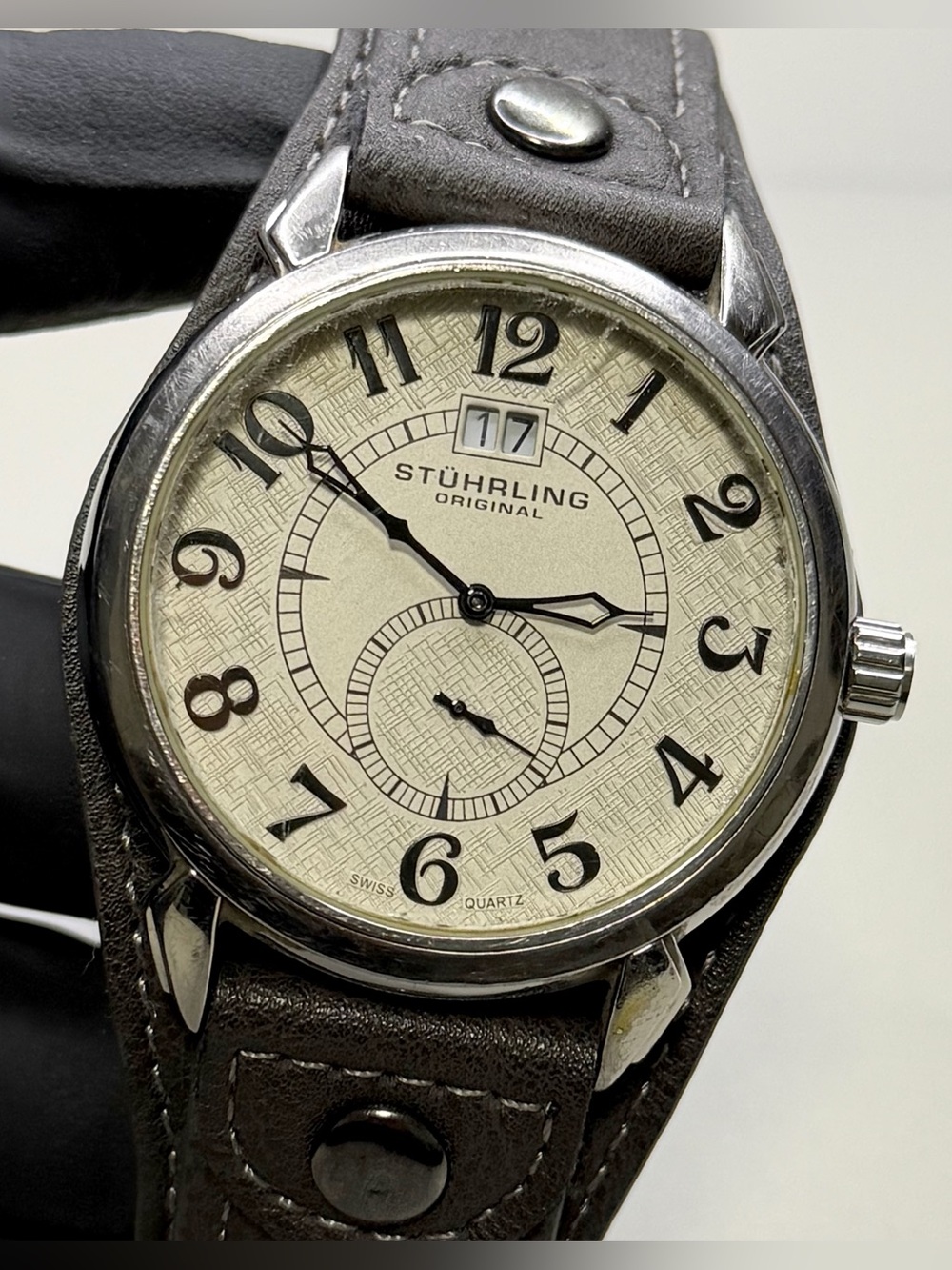 Stührling Original Eternity 50E Classic Date Silver stainless steel 44mm Watch